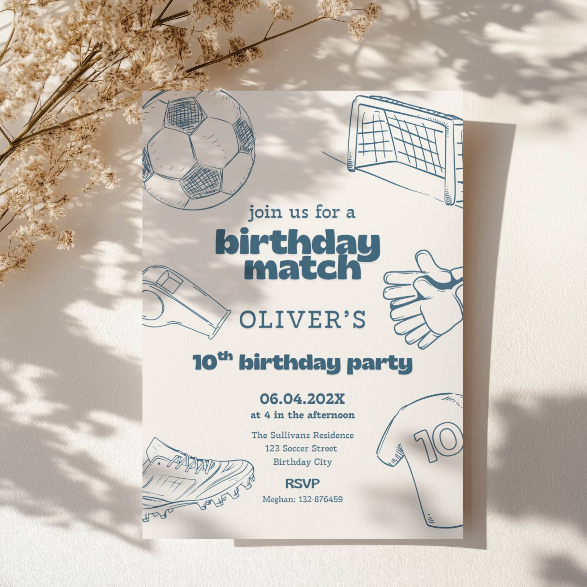 Soccer birthday invitation with birthday match theme and sporty design
